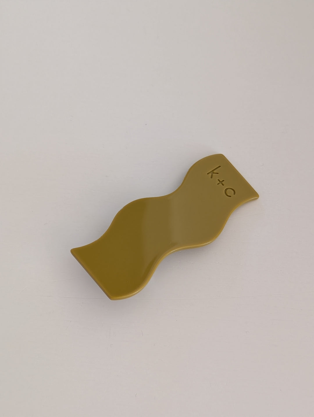 Wave Hair Clip 8cm in Caper
