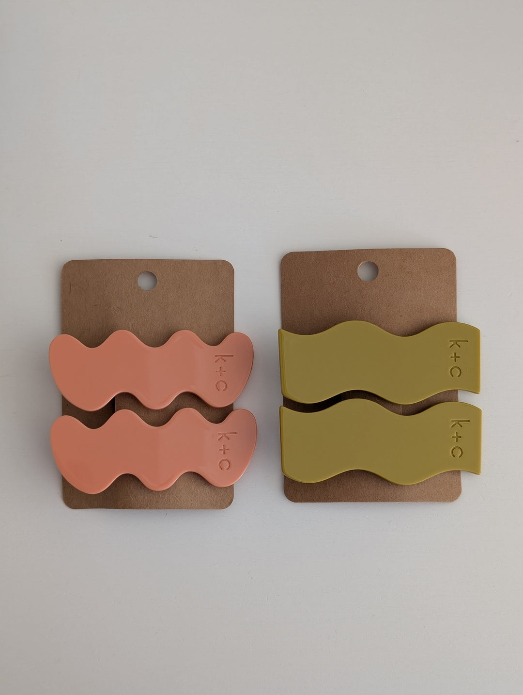 Wiggle Hair Clip 8cm in Salmon