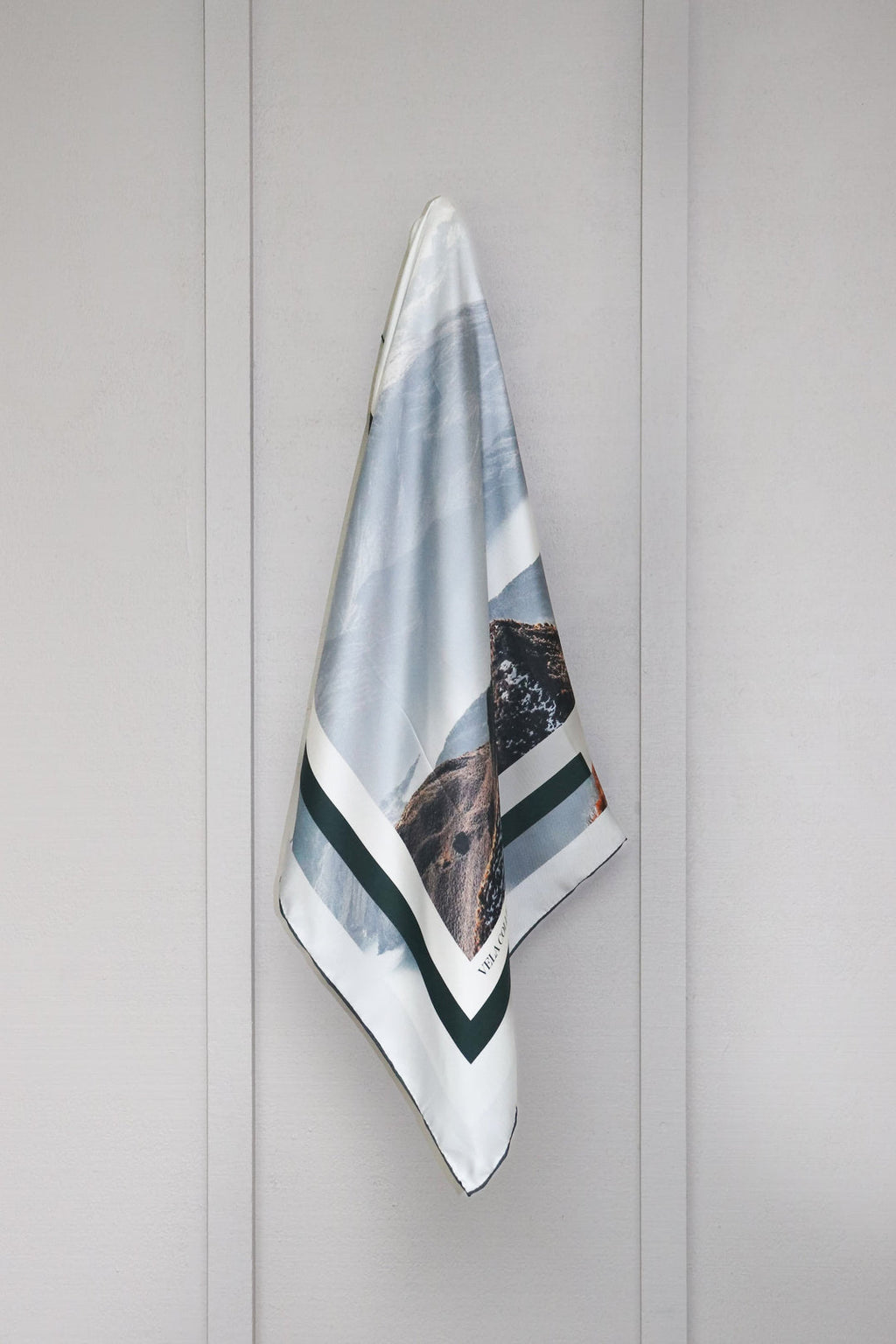 Roys Peak - New Zealand | Pre-Order