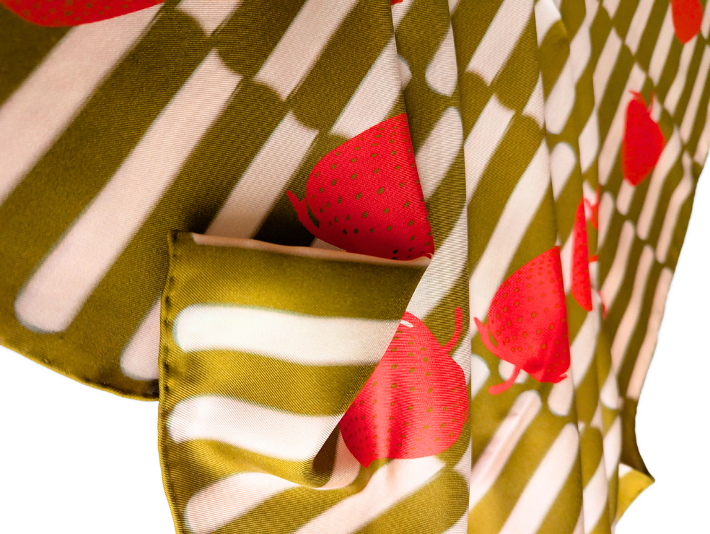 938554 CHEQUERED STRAWBERRY (4)