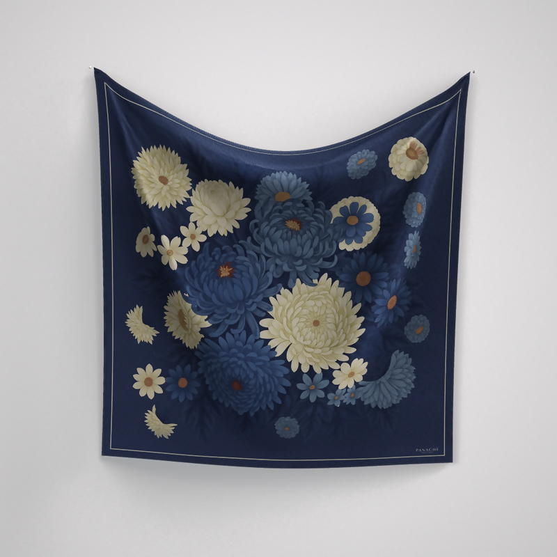 Flowers-Ferragamo_ref.-_Blue-product_Large_fa2a9809-e52b-4e25-ad45-f07e4ad56236_800x800